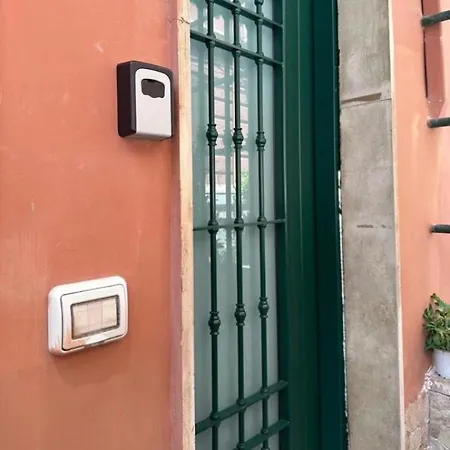 Napoli Relax Rooms-Vicino Lungomare- Exterior photo