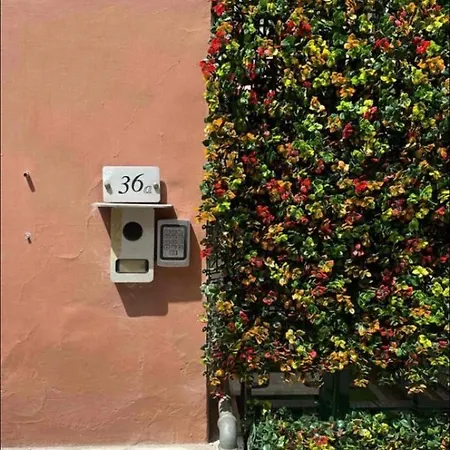 Napoli Relax Rooms-Vicino Lungomare- Exterior photo